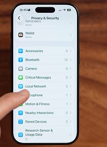 How to Tell If Your iPhone Is Being Spied On: 10 Checks You Can Do Yourself 10 Captura de ecra 2026 08 23 124851